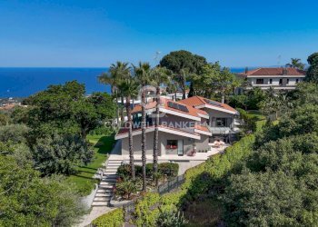 Foto 49 - Villa via Pirandello
 
14, San Gregorio di Catania - foto 49