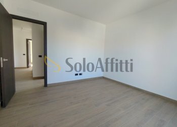 camera da letto - Trilocale Magnago - foto 11