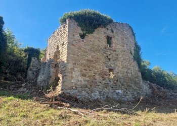 20250904_160845.jpg - Rustico VOC. CAPANNE ALTE  SNC, Perugia - foto 3