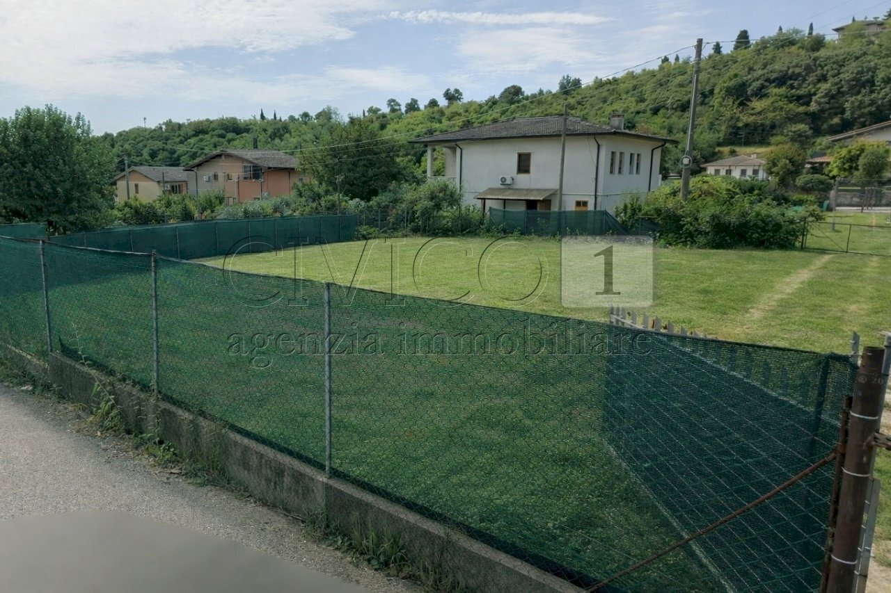 Ter1a.jpg - Terreno edificabile Via Enrico Fermi 1, Barbarano Mossano - foto 1