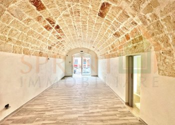 IMG_4031.JPG.jpg - Locale Commerciale Via Bixio 115, Monopoli - foto 1