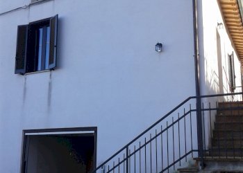 20181204_143542.jpg - Porzione di casa Località Sismano, Avigliano Umbro - foto 2