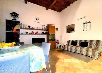 sala - Two-room apartment Via Micali, Livorno - photo 10