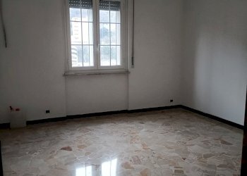 IMG20260117101216.jpg - Appartamento Via Napoli 66, Genova (zona Lagaccio) - foto 8