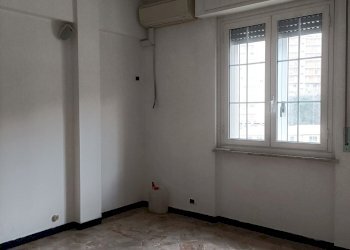 IMG20260117102840.jpg - Appartamento Via Napoli 66, Genova (zona Lagaccio) - foto 30