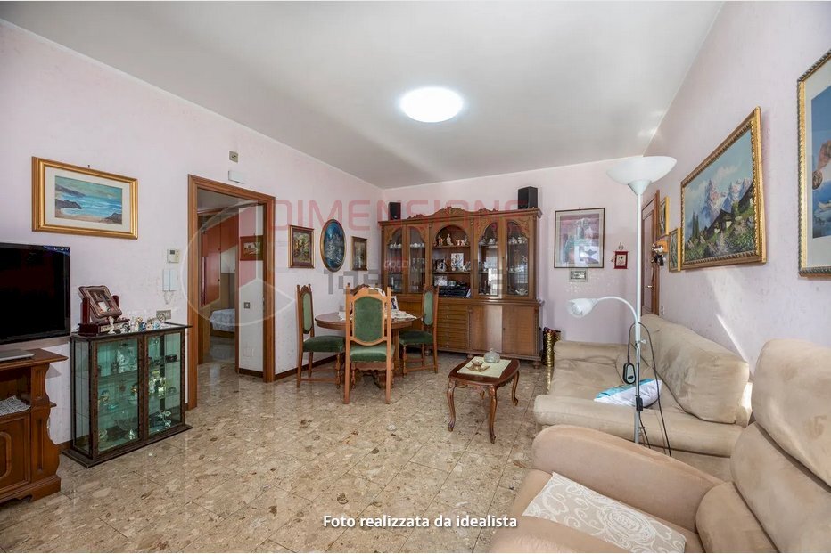 Screenshot 2026-02-04 at 10-11-59 Trilocale in ven - Three-room apartment Via Dameta, Roma - photo 1