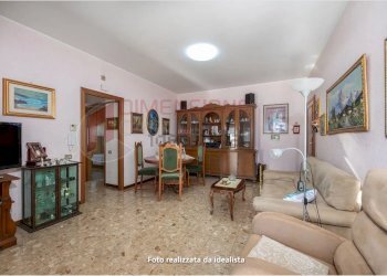 Screenshot 2026-02-04 at 10-11-59 Trilocale in ven - Three-room apartment Via Dameta, Roma - photo 1
