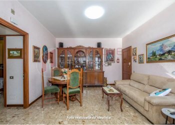 Screenshot 2026-02-04 at 10-12-11 Trilocale in ven - Three-room apartment Via Dameta, Roma - photo 4