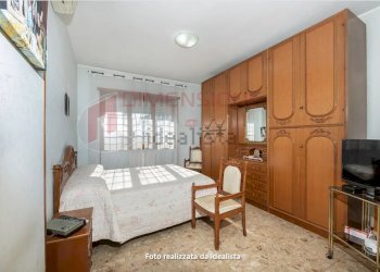 Screenshot 2026-02-04 at 10-12-20 Trilocale in ven - Three-room apartment Via Dameta, Roma - photo 6