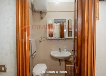 Screenshot 2026-02-04 at 10-12-29 Trilocale in ven - Three-room apartment Via Dameta, Roma - photo 8