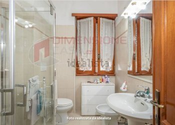 Screenshot 2026-02-04 at 10-13-00 Trilocale in ven - Three-room apartment Via Dameta, Roma - photo 16