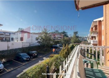 Screenshot 2026-02-04 at 10-13-24 Trilocale in ven - Three-room apartment Via Dameta, Roma - photo 22