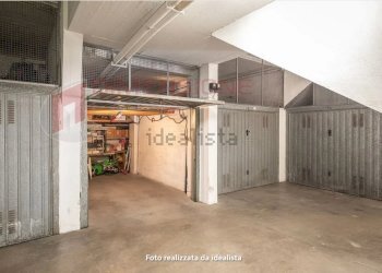 Screenshot 2026-02-04 at 10-13-31 Trilocale in ven - Three-room apartment Via Dameta, Roma - photo 25