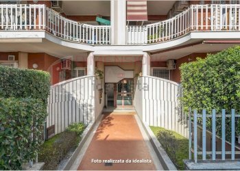 Screenshot 2026-02-04 at 10-13-35 Trilocale in ven - Three-room apartment Via Dameta, Roma - photo 26