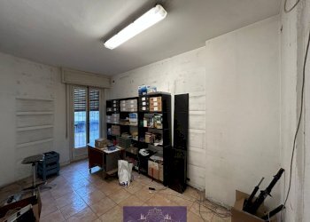 WhatsApp Image 2026-01-29 at 12.39.33 (4).jpeg - Locale Commerciale Viale Alessandro Guidoni, Firenze (zona Santa Maria Novella) - foto 4