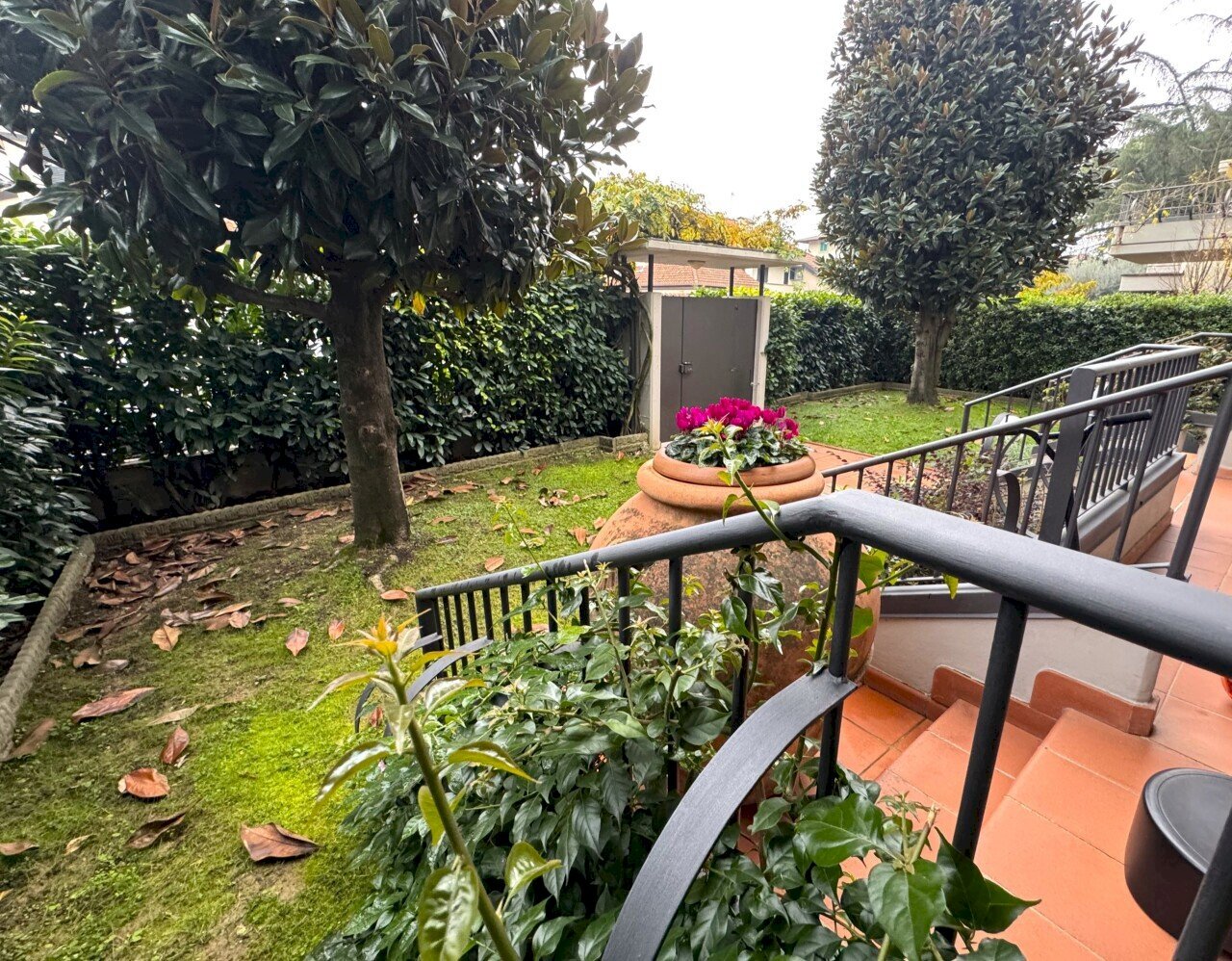 giardino - Villa Via Ruggero Nuti, Prato - photo 2