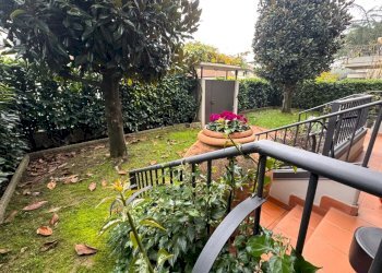 giardino - Villa Via Ruggero Nuti, Prato - photo 2