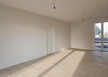 WhatsApp Image 2026-01-30 at 16.00.51 (2).jpeg - Trilocale VIA MATTEI, Nuvolera - foto 4