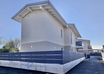 9f375669-b5e7-4a77-8817-450bb093f448.jpg - Four-room apartment VIA MATTEI, Nuvolera - photo 2