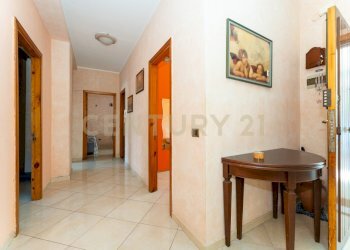 Via V.Emanuele 627 ct (8).jpg - Trilocale Via Vittorio Emanuele II 627, Catania - foto 3