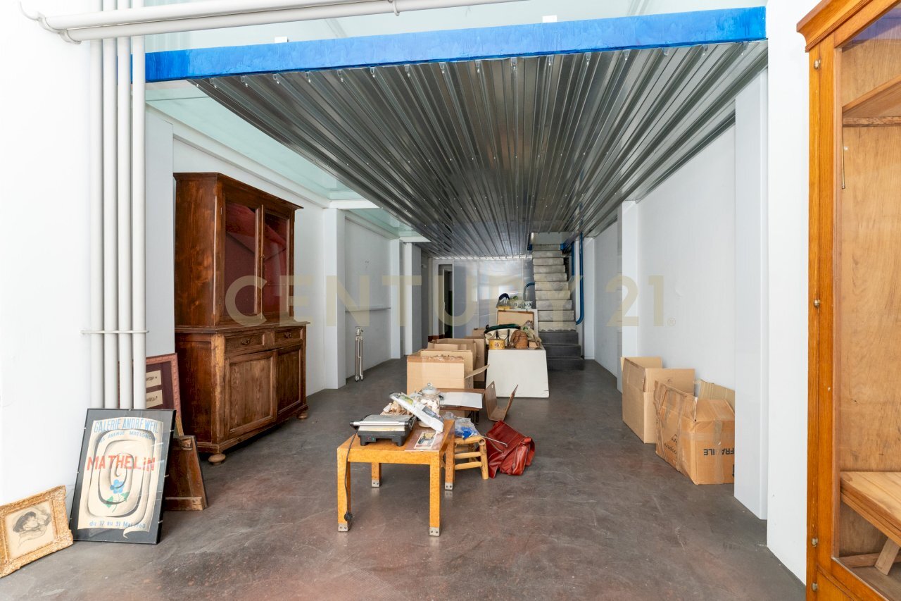 Bottega via Riso 72 (10).jpg - Locale Commerciale Via Francesco Riso 72/C, Catania - foto 3