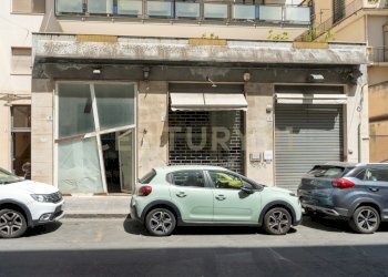 Bottega via Riso 72 (4).jpg - Locale Commerciale Via Francesco Riso 72/C, Catania - foto 21