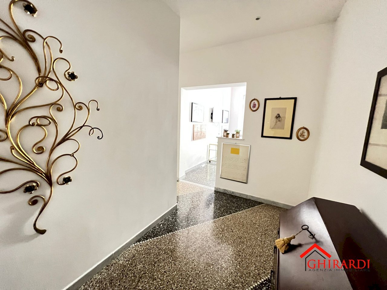 1.0 ingresso.jpg - Quadrilocale VIA ANDREA DEL SARTO  21, Genova (zona Sestri Ponente) - foto 3