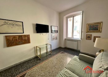 2.1 soggiorno.jpg - Quadrilocale VIA ANDREA DEL SARTO  21, Genova (zona Sestri Ponente) - foto 5