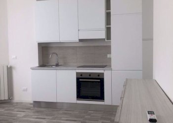 Dettagli cucina - Two-room apartment Via Borgo Vico 126, Como - photo 1