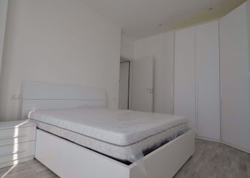 Camera - Two-room apartment Via Borgo Vico 126, Como - photo 8