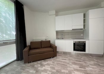 zona giorno - Two-room apartment Via Borgo Vico 126, Como - photo 8