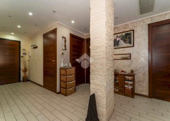 Four-room apartment Viale de andrè, Grugliasco - photo 4