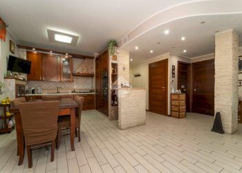 Four-room apartment Viale de andrè, Grugliasco - photo 6