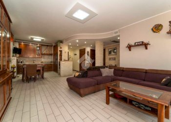 Four-room apartment Viale de andrè, Grugliasco - photo 8