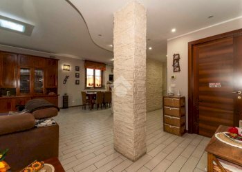 Four-room apartment Viale de andrè, Grugliasco - photo 12