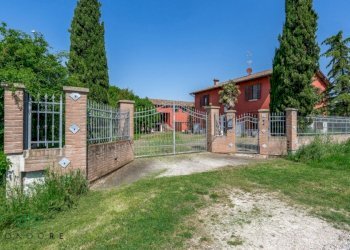 Independent house Via Cacciatori, Crevalcore - photo 5