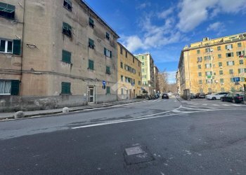 Trilocale Via Giro del Vento, Genova (zona Bolzaneto) - foto 17