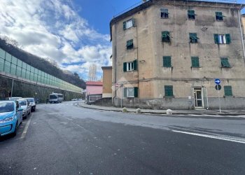 Trilocale Via Giro del Vento, Genova (zona Bolzaneto) - foto 19