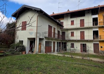 Casa all\'aperto - Casa semi indipendente Via Monte Rosa
 
18B, Invorio - foto 1