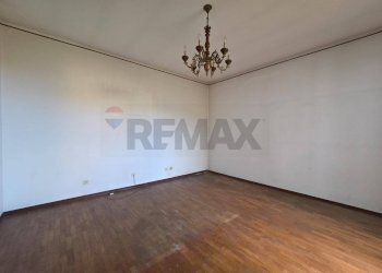 Stanza vuota - Trilocale Via Monte Rosa
 
18 B, Invorio - foto 18