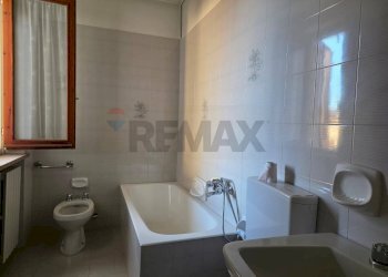 Bagno - Trilocale Via Monte Rosa
 
18 B, Invorio - foto 22