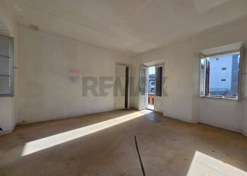 Stanza vuota - Appartamento Via Monte Rosa
 
18 B, Invorio - foto 31