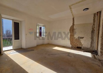 Stanza vuota - Appartamento Via Monte Rosa
 
18 B, Invorio - foto 32