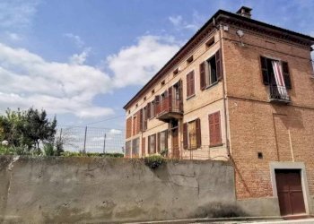 Facciata - Rustico via Rocca d'Arazzo, Montegrosso d'Asti - foto 23