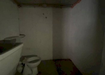 Bagno - Warehouse piazza Stazione, Carini - photo 4