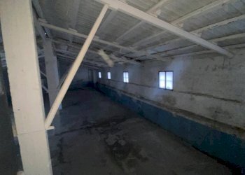 Magazzino - Warehouse piazza Stazione, Carini - photo 16