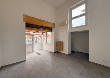 Stanza non arredata - Negozio via del Porto, 19, Carmagnola - foto 8