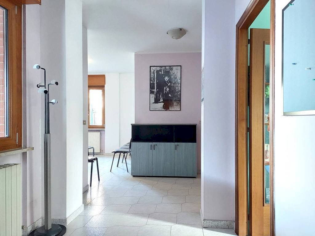 Ingresso - Trilocale via Sibilla Aleramo, 7, Venaria Reale - foto 2