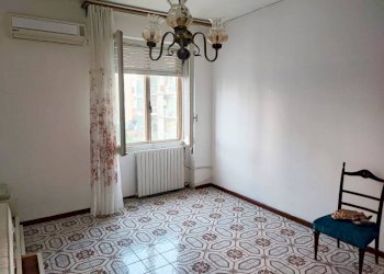 Camera da letto - Appartamento via Luigi Barzini, 11, Sassari - foto 17