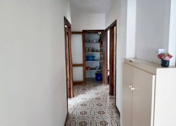 Corridoio - Appartamento via Luigi Barzini, 11, Sassari - foto 19